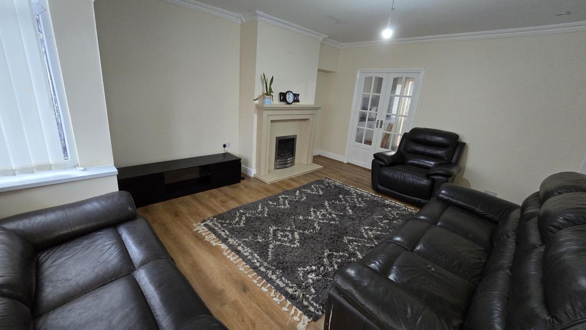 Entire Three Bedroom House In Birmingham Eksteriør bilde