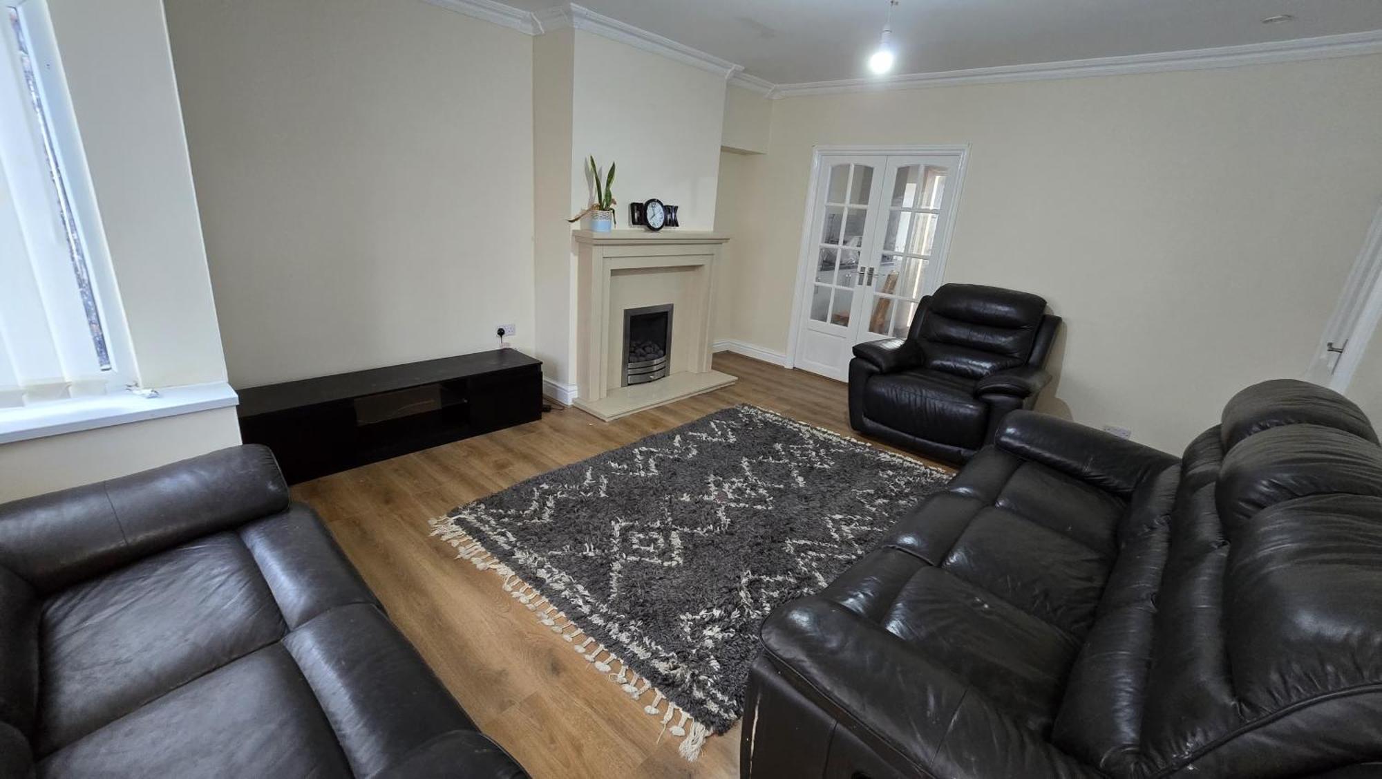 Entire Three Bedroom House In Birmingham Eksteriør bilde