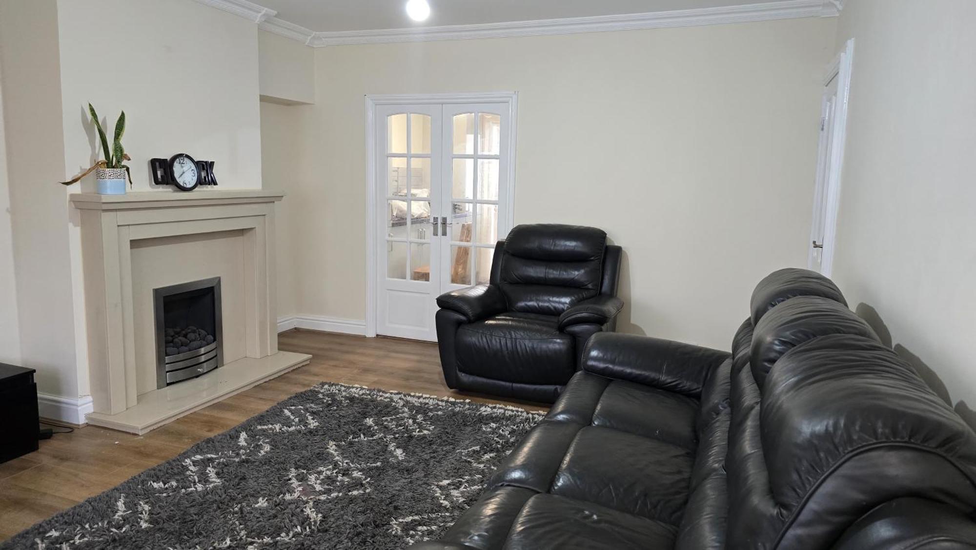 Entire Three Bedroom House In Birmingham Eksteriør bilde